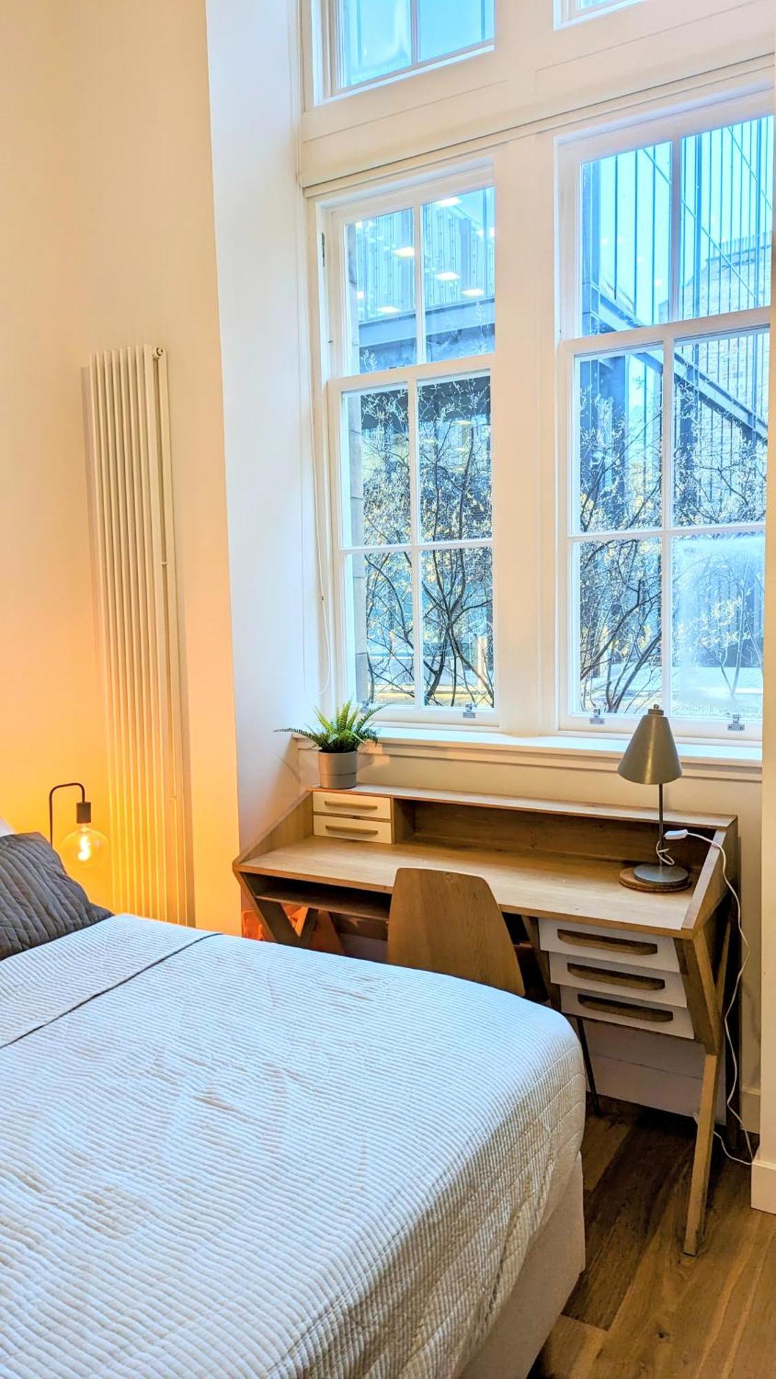 Luxury In Center * Edinburgh
