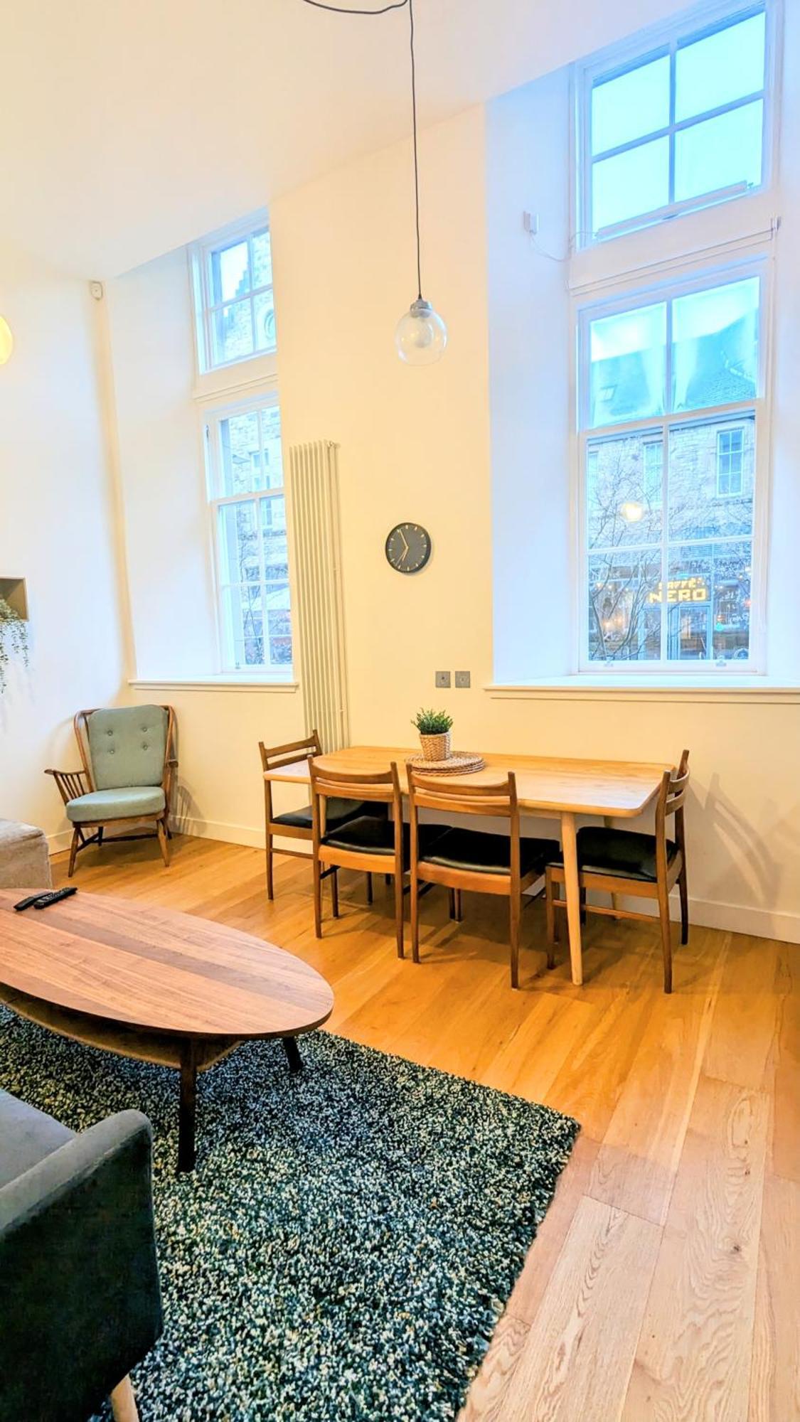 Luxury In Center Edinburgh