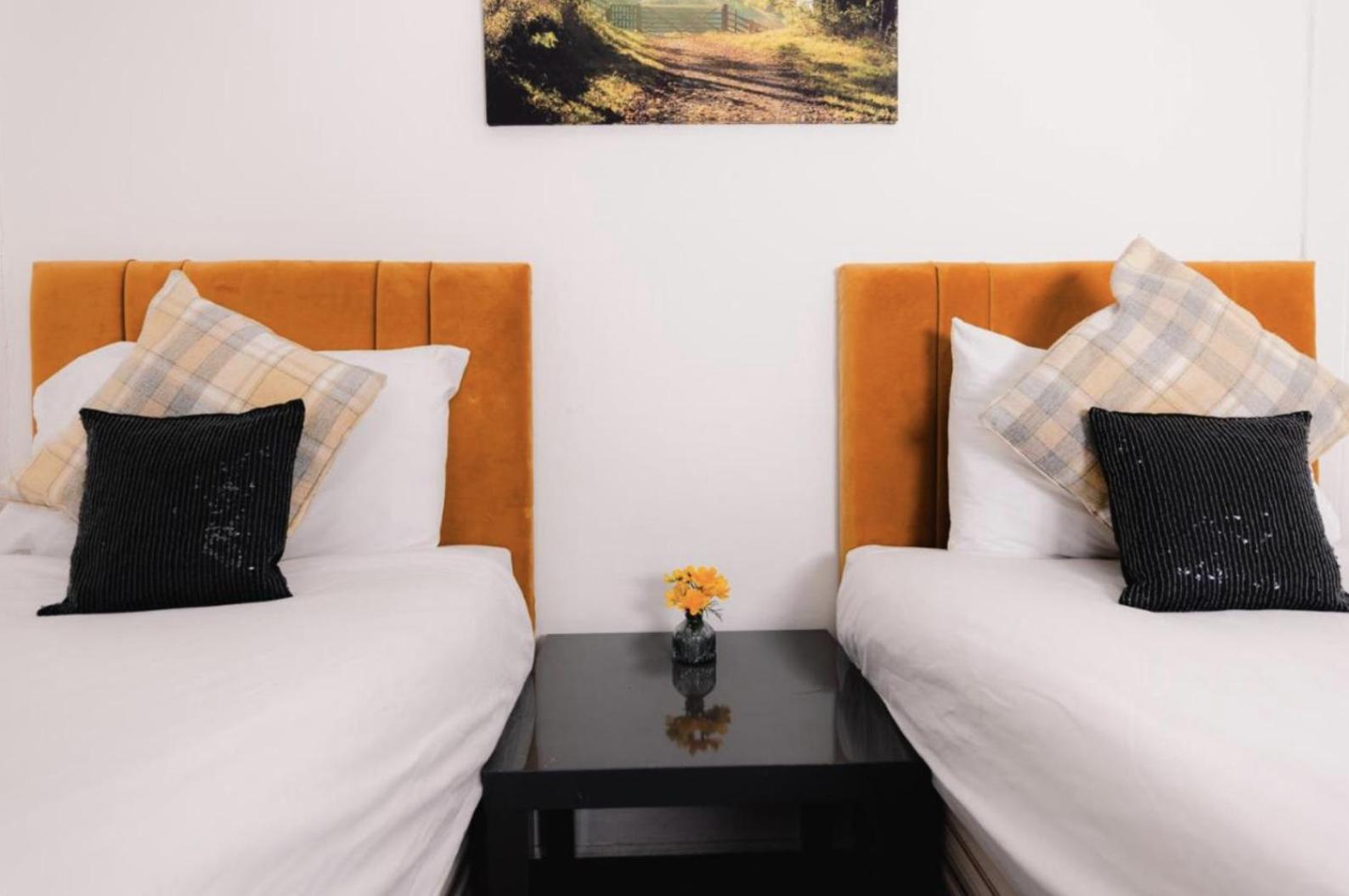 Apartment Warm & Welcoming Close To Meadows! City Centre 10 *