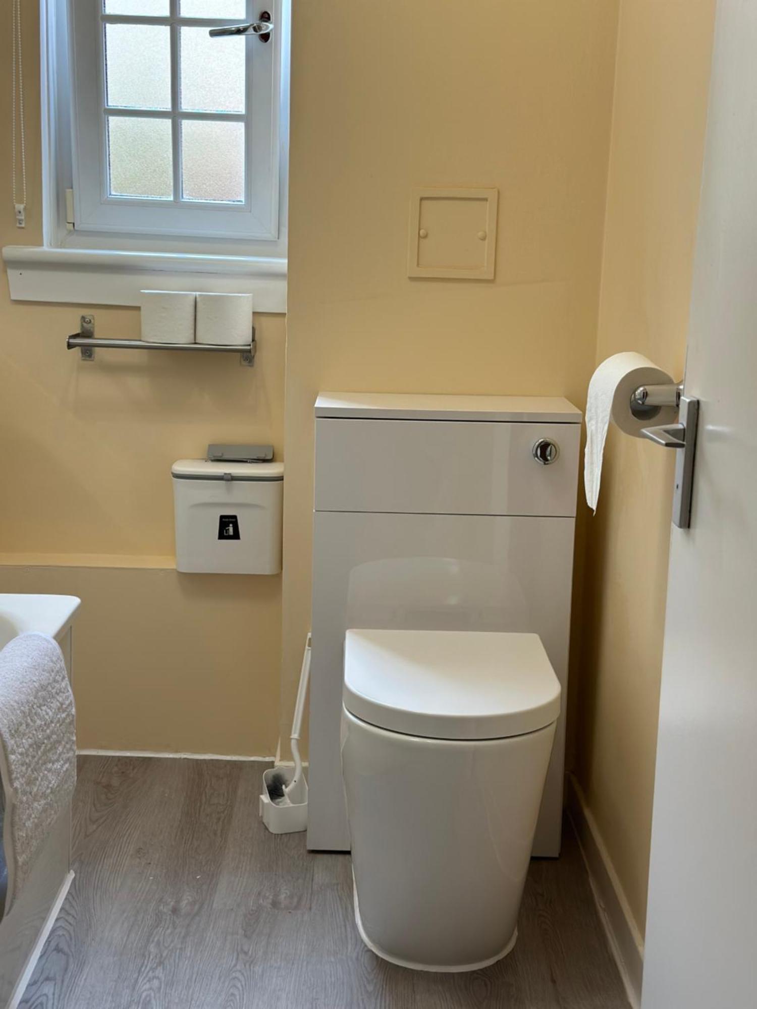 Apartment One With Parking Space Edinburgh