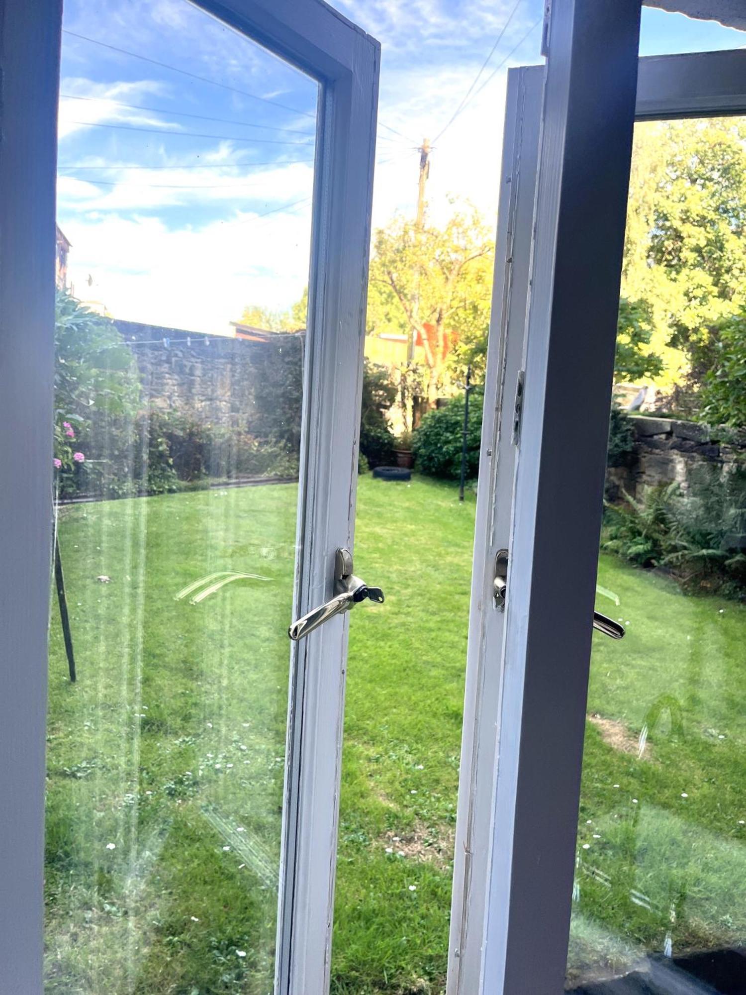 Spacious New Town Garden Flat Apartment Edinburgh