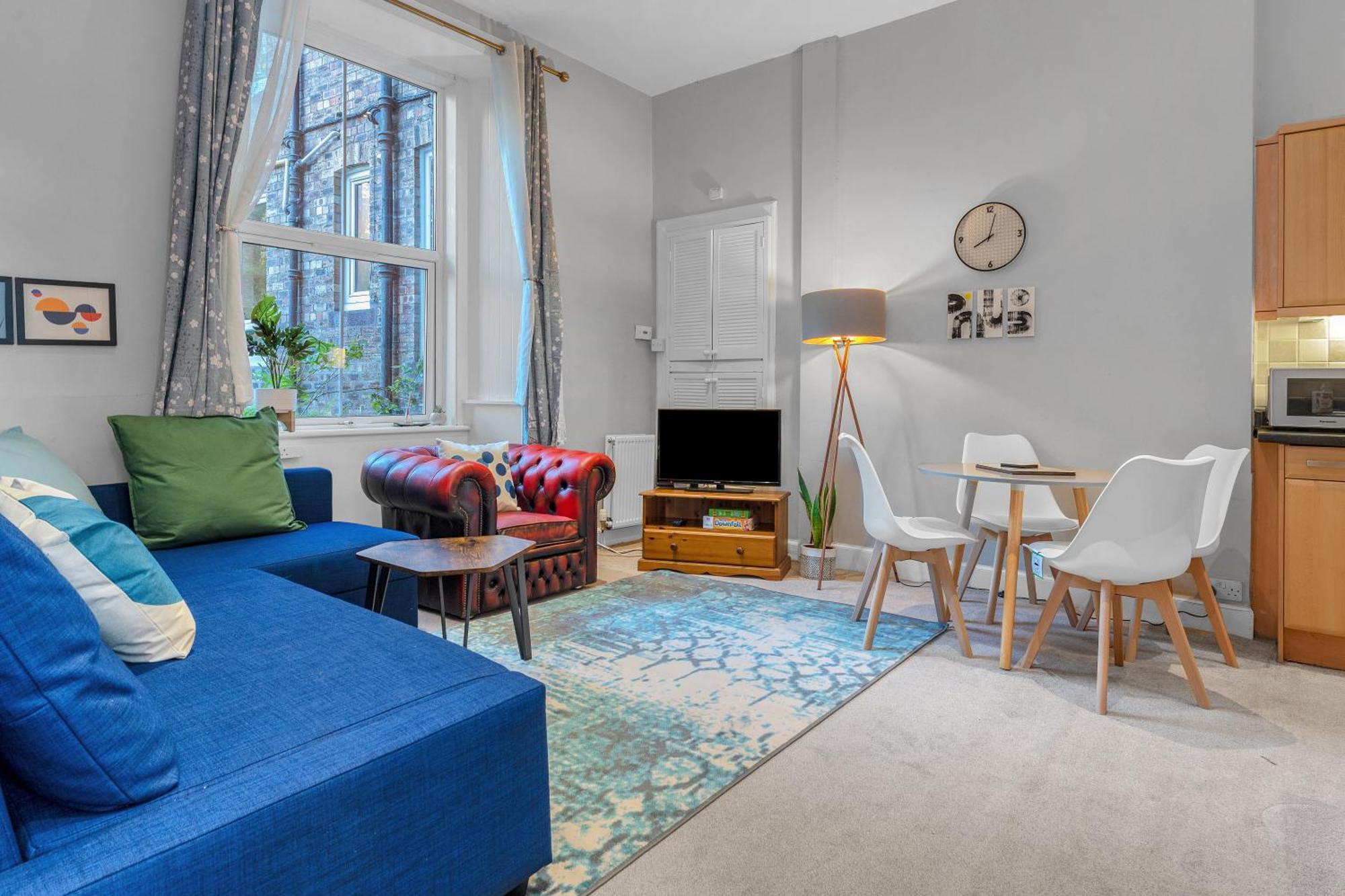 Bright Large Bedroom Br1 Homestay Edinburgh