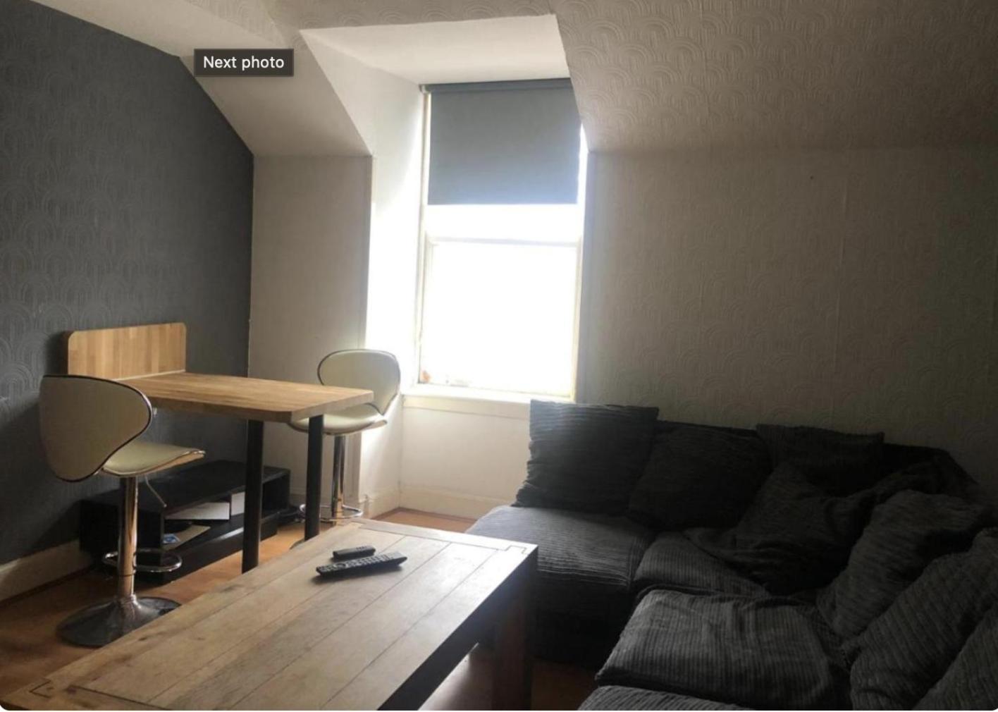 Cozy Old Town Apartment