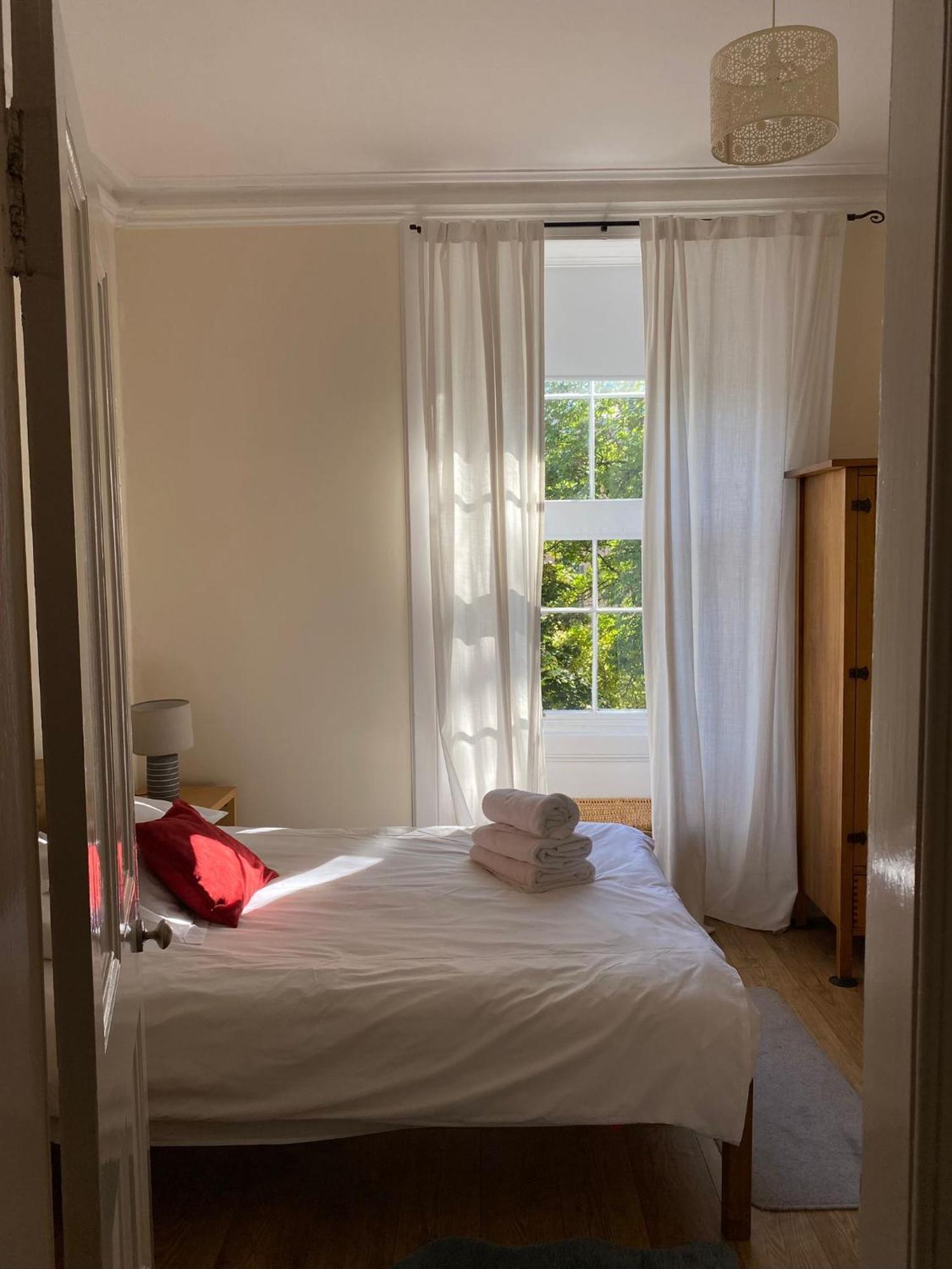 Cute 1 Bedroom Retreat In Beautiful Stockbridge Apartment Edinburgh