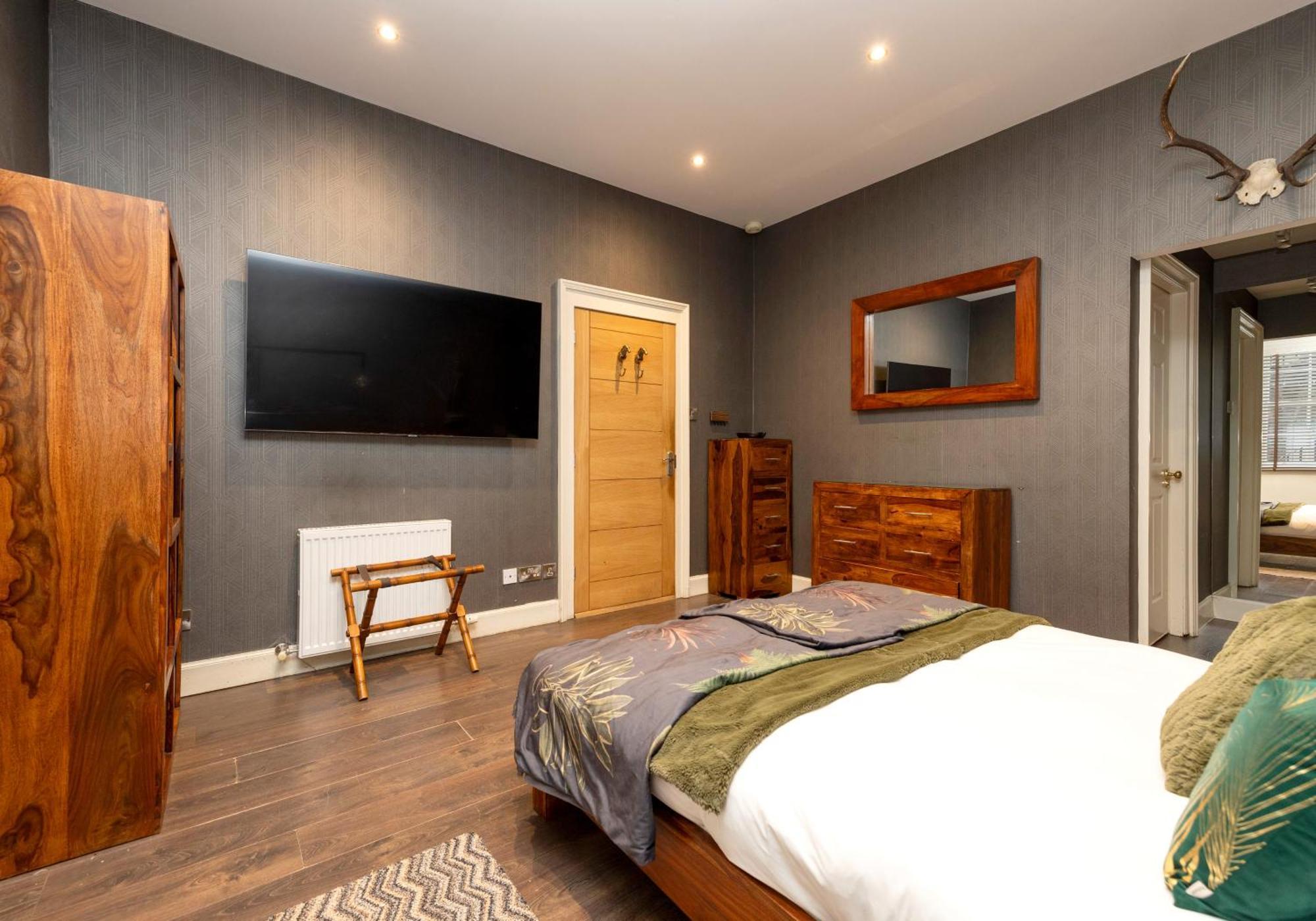 Beautiful 3bed On York Place Apartment Edinburgh
