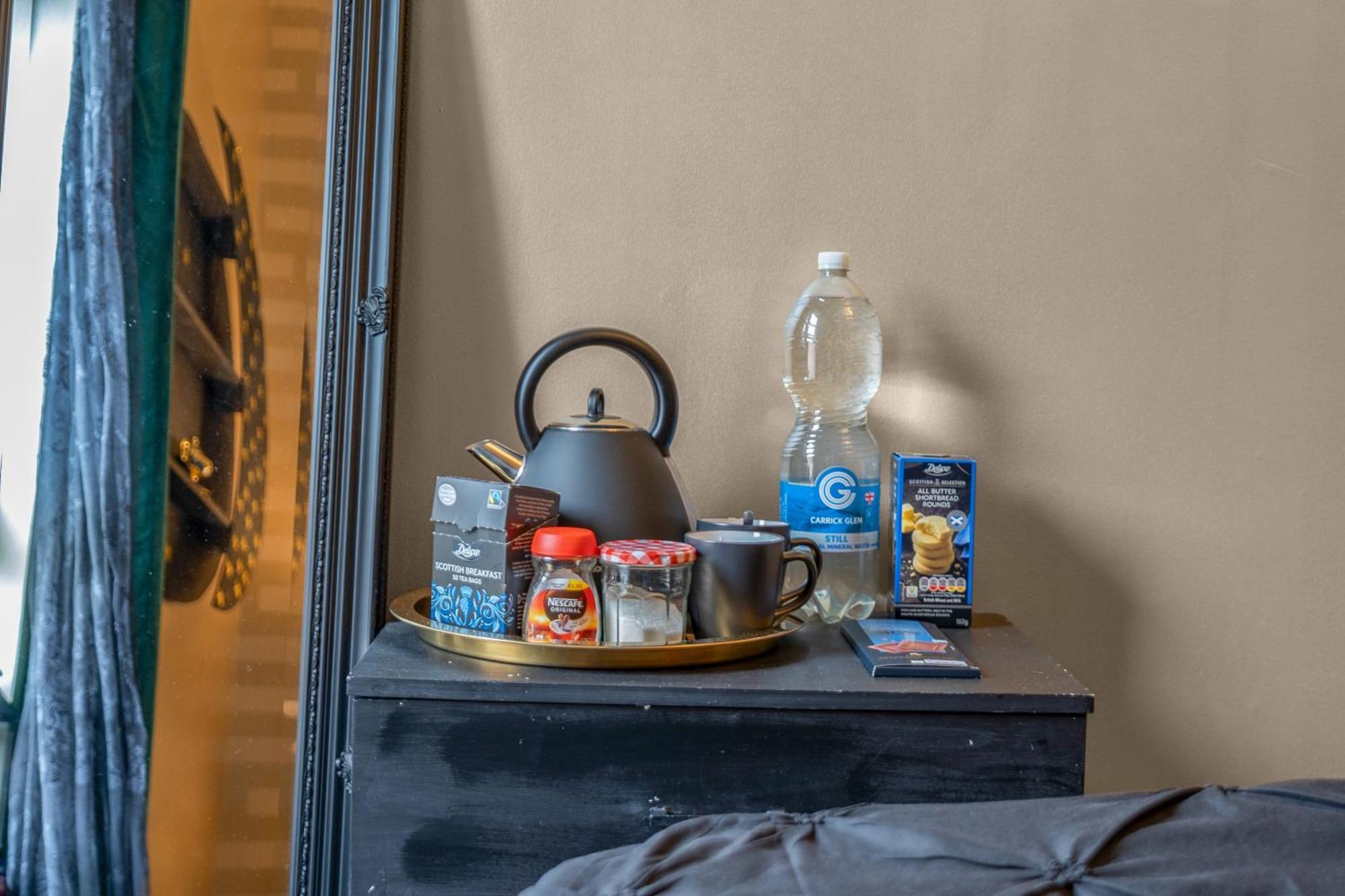 Cosy, Stylish Bedroom For Business And Work Travellers