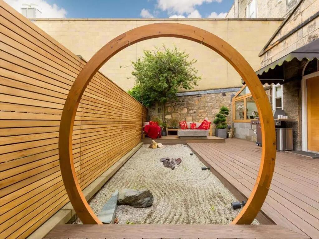 Beautiful 3bed On York Place * Edinburgh