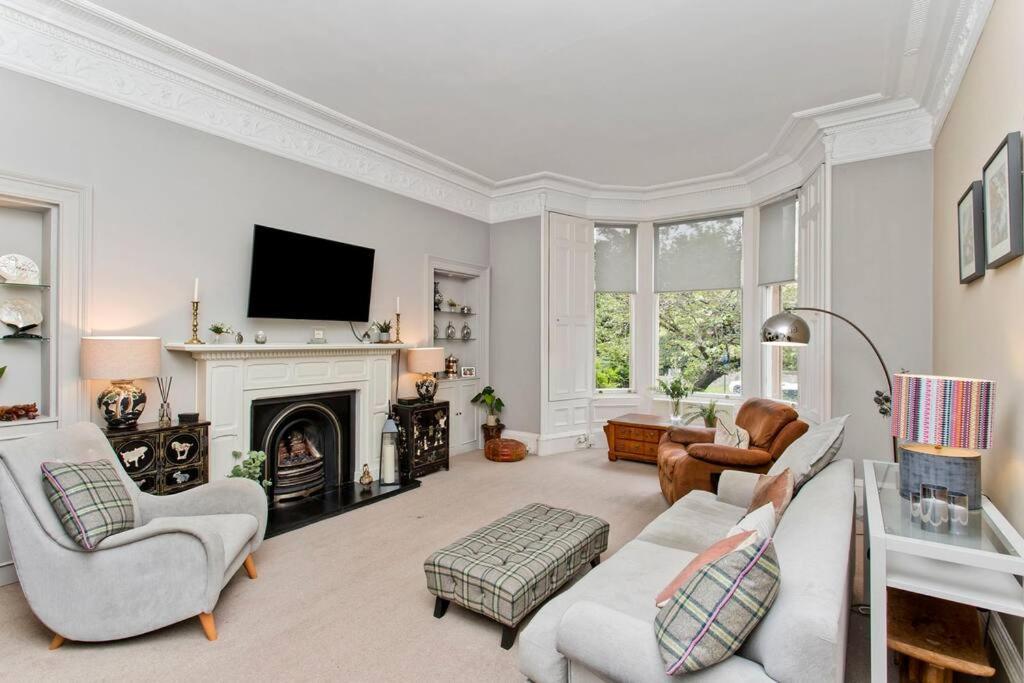 Stylish Murrayfield Sanctuary Apartment