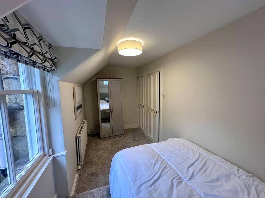 Stylish Murrayfield Sanctuary Apartment