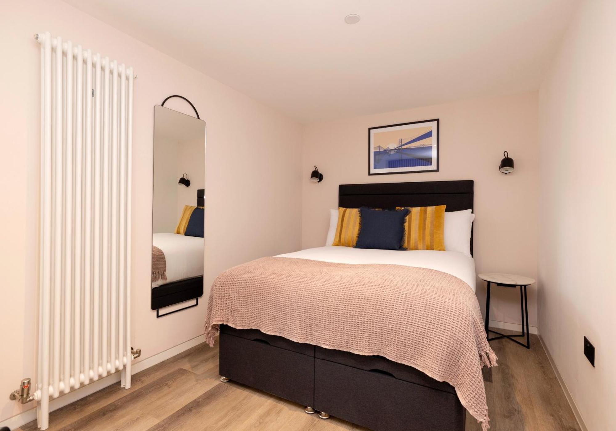 Charming Near Holyrood Park & Calton Hill Edinburgh
