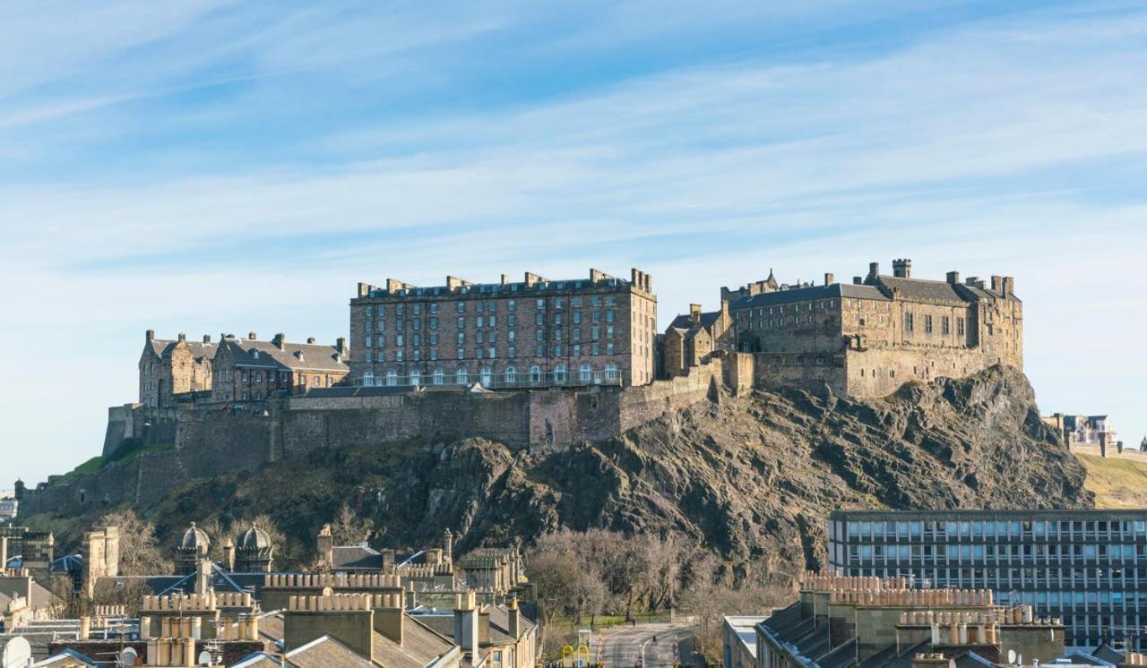 Stunning Royal Mile 2 Bedroom Apartment
