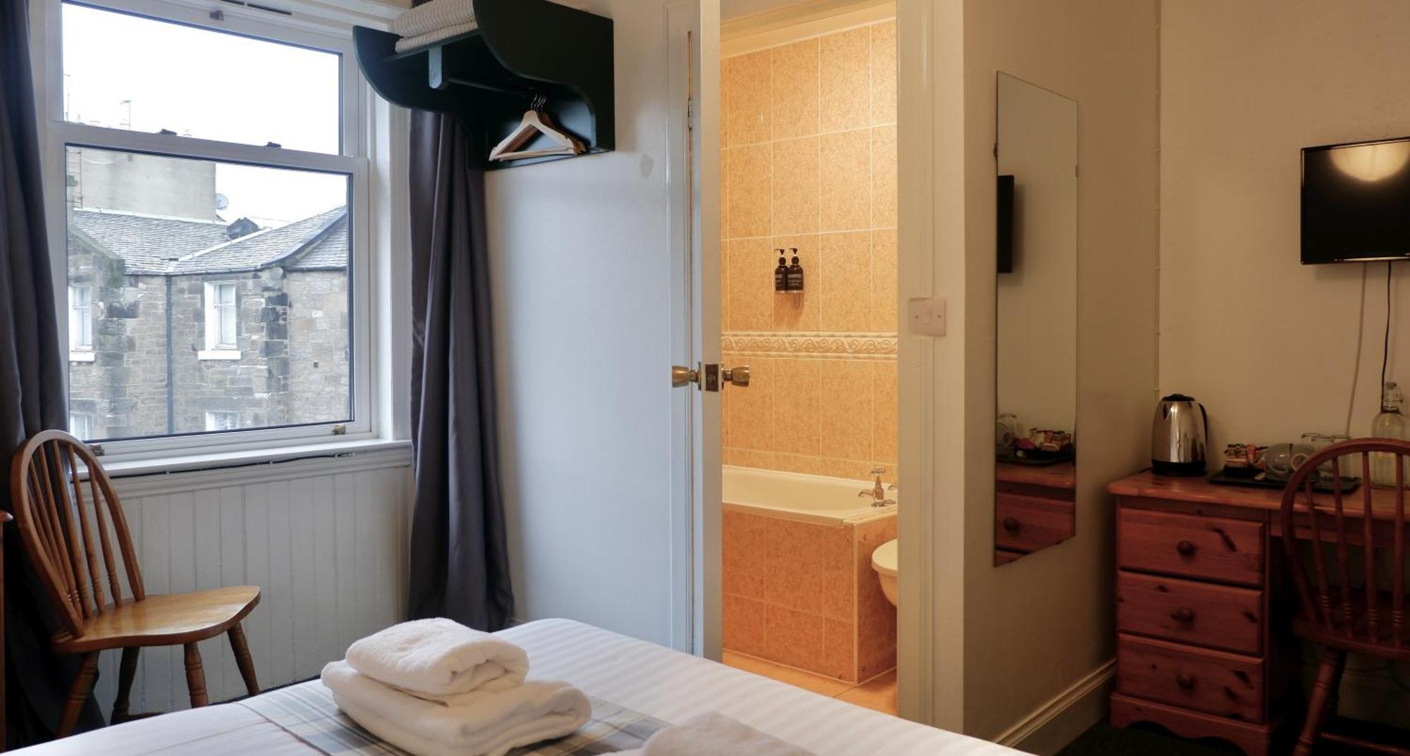 4 Friends House Guest house Edinburgh