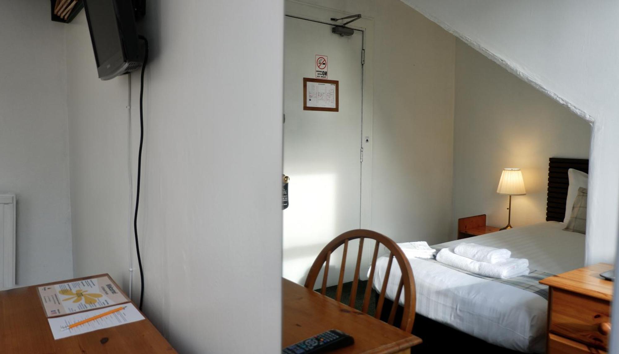 Guest house 4 Friends House *
