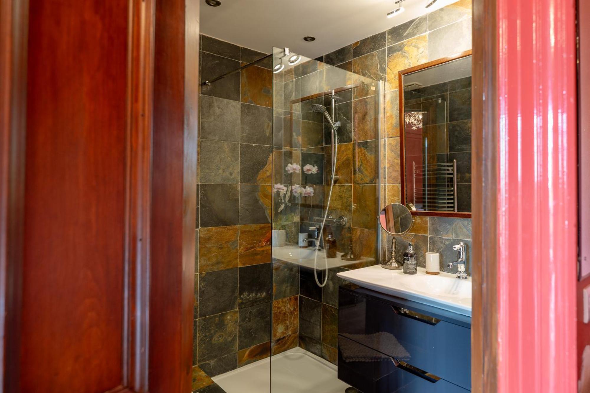 Netherbrae Homestay Edinburgh