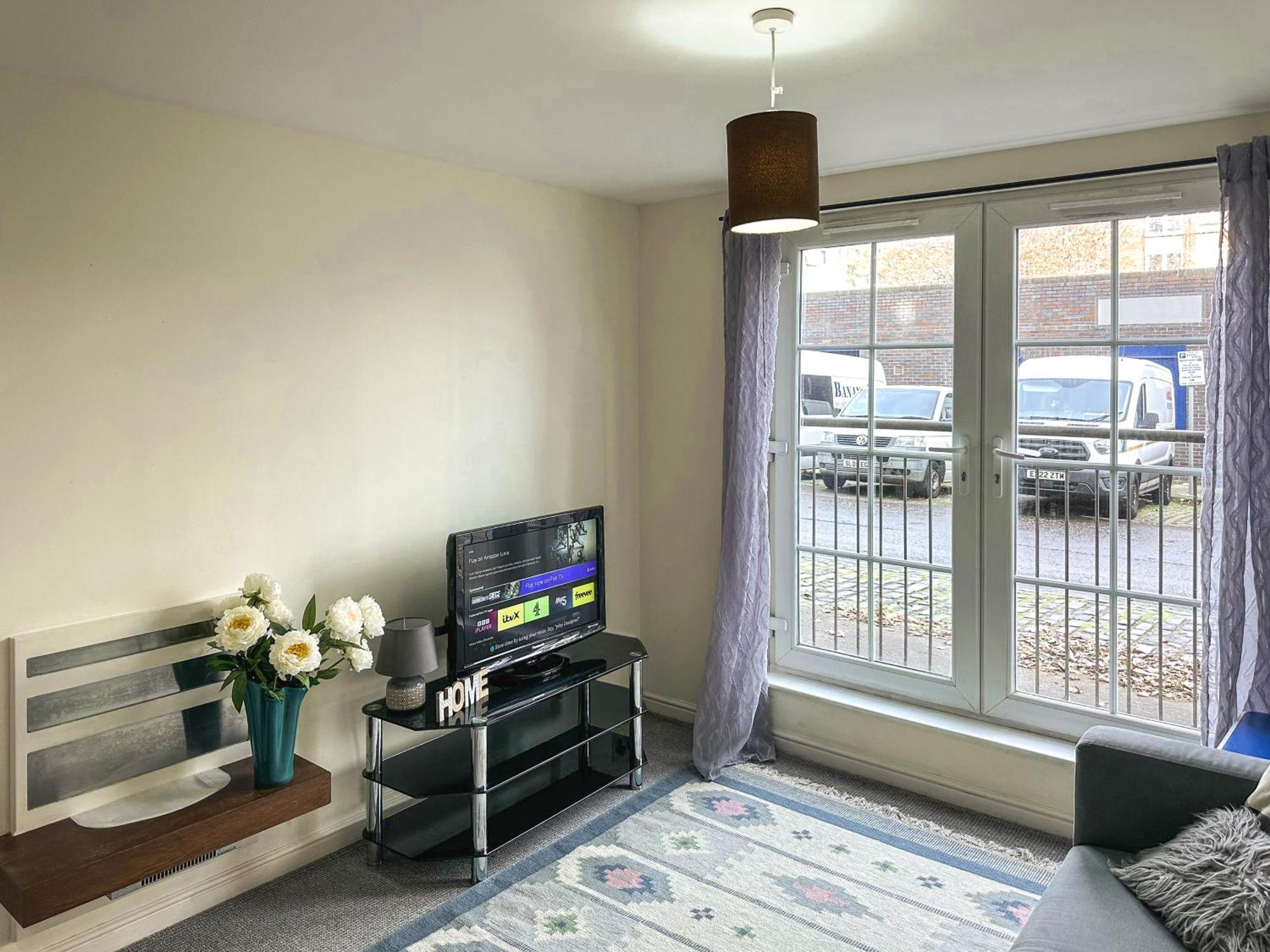 Comfy 2 Bedroom Flat Near Centre Apartment Edinburgh