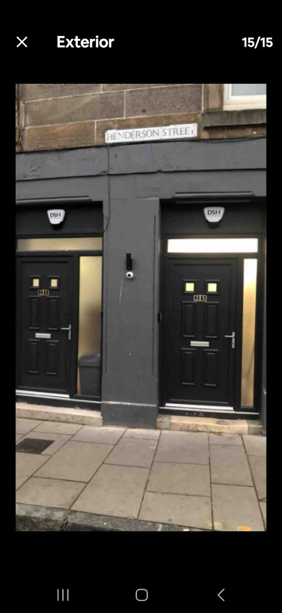 Modern 1 Bed Leith Tram Station Apartment