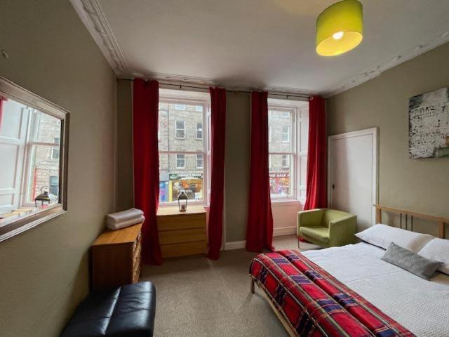 Apartment Spacious And *