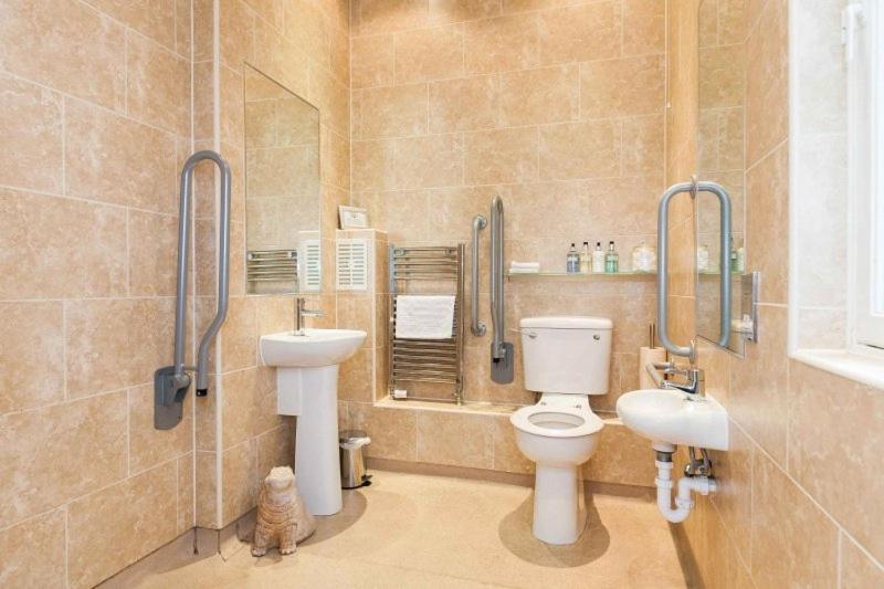 Guest house Fraoch House 4*