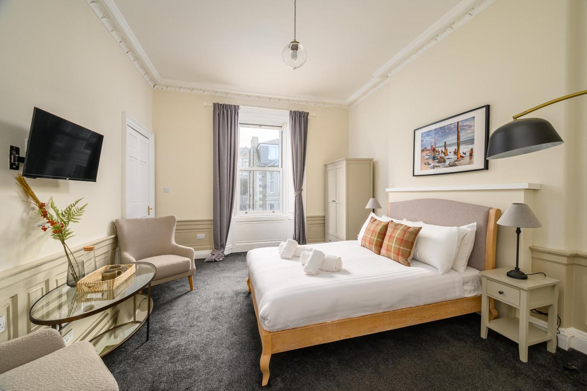 Adam Drysdale House Bed & Breakfast 2*