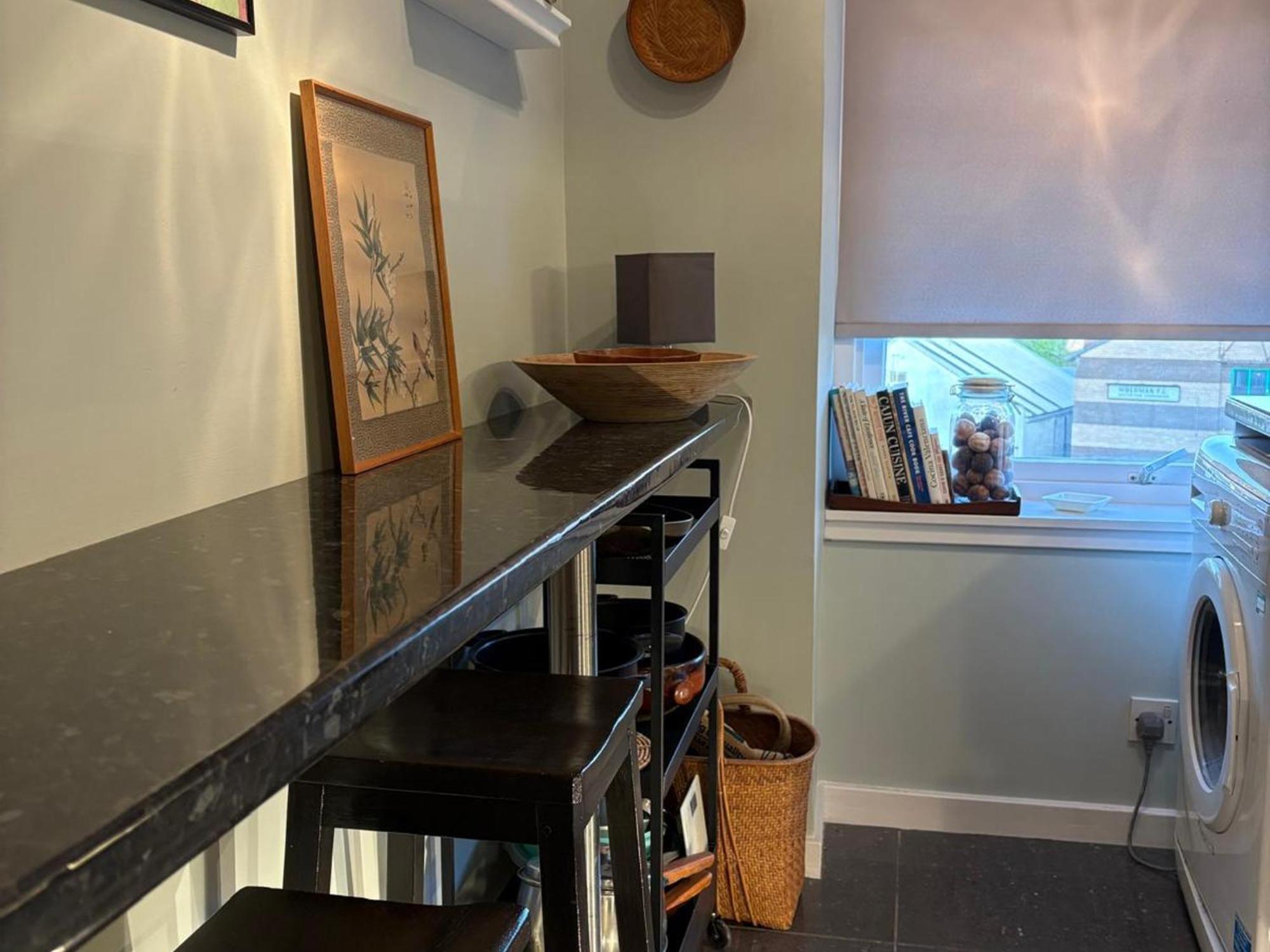 Pass The Keys Stunning 1bd Flat In Centre *