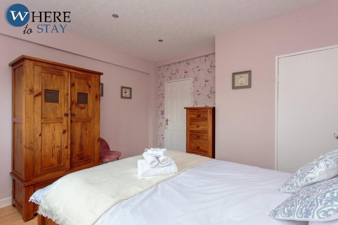 Apartment Stylish 3 Bedroom Apartment, EDI