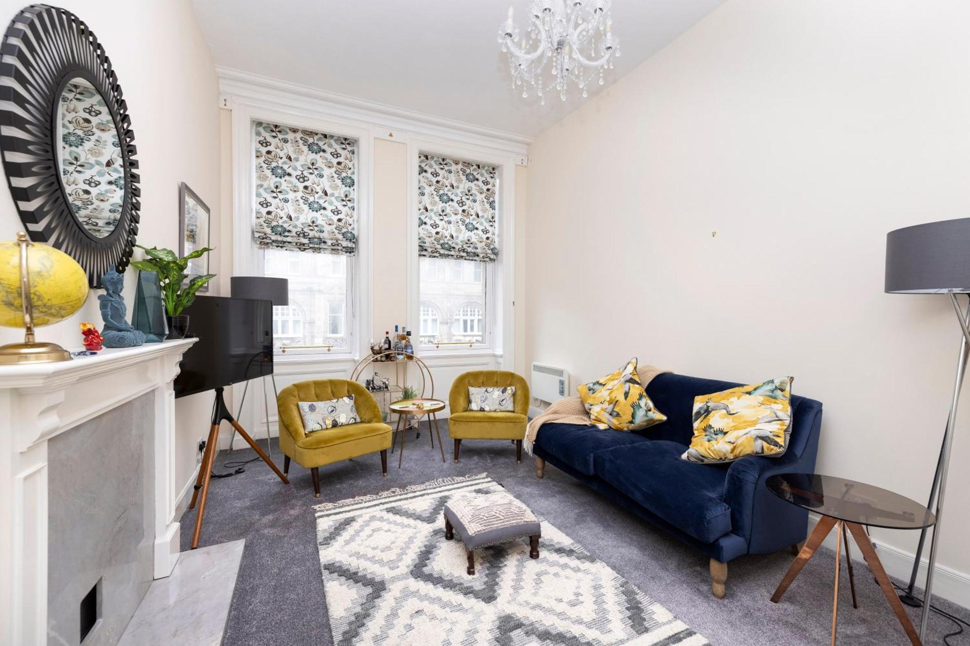 Stylish 2-bedroom Old Town Next To Royal Mile