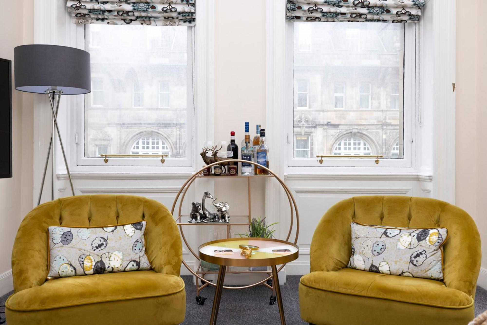 Apartment Stylish 2-bedroom Old Town Next To Royal Mile Edinburgh
