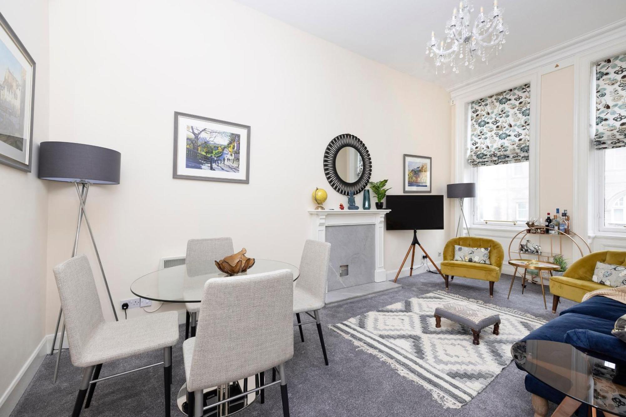 Apartment Stylish 2-bedroom Old Town Next To Royal Mile
