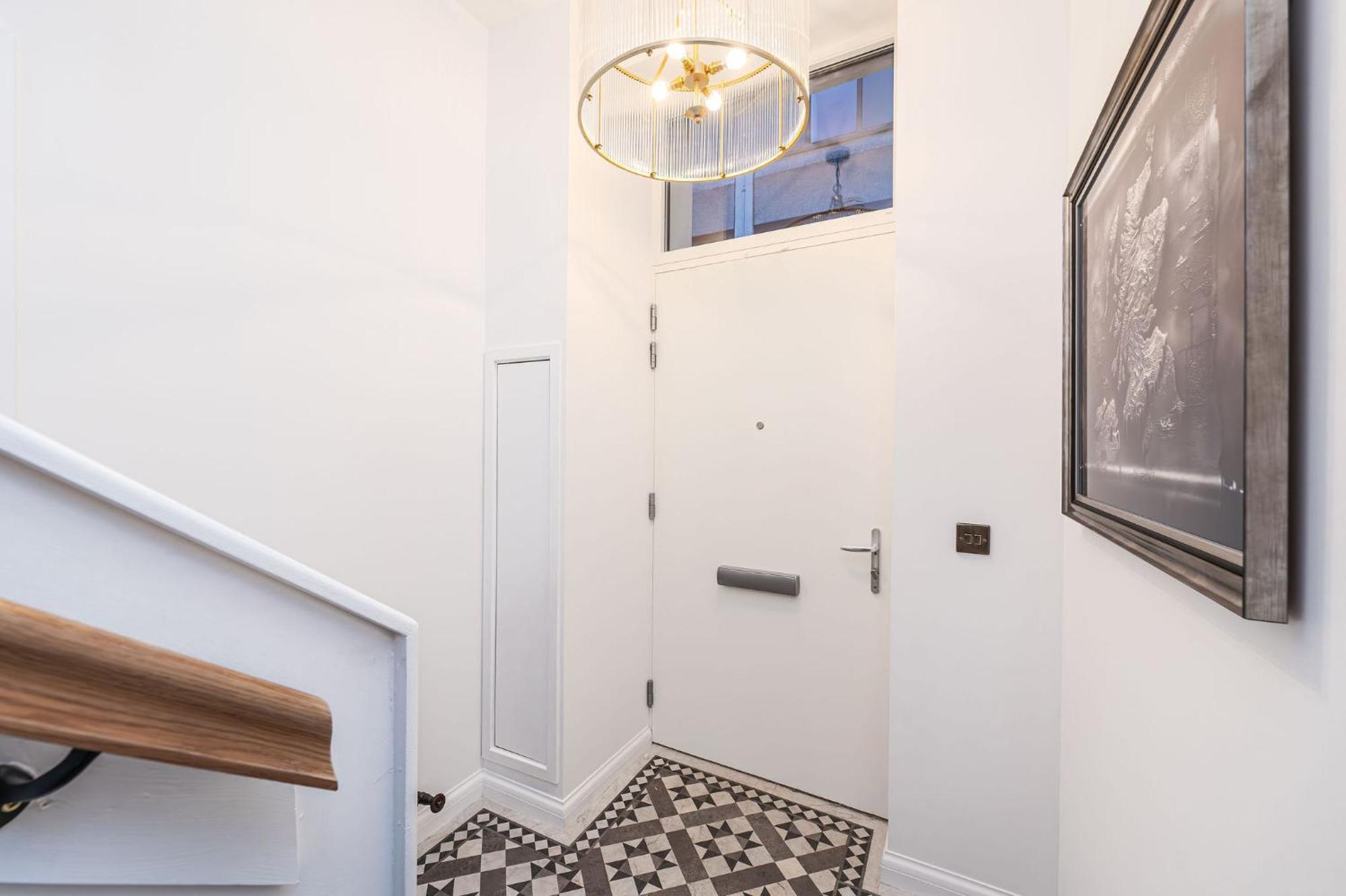 The Coach House Apartment EDI