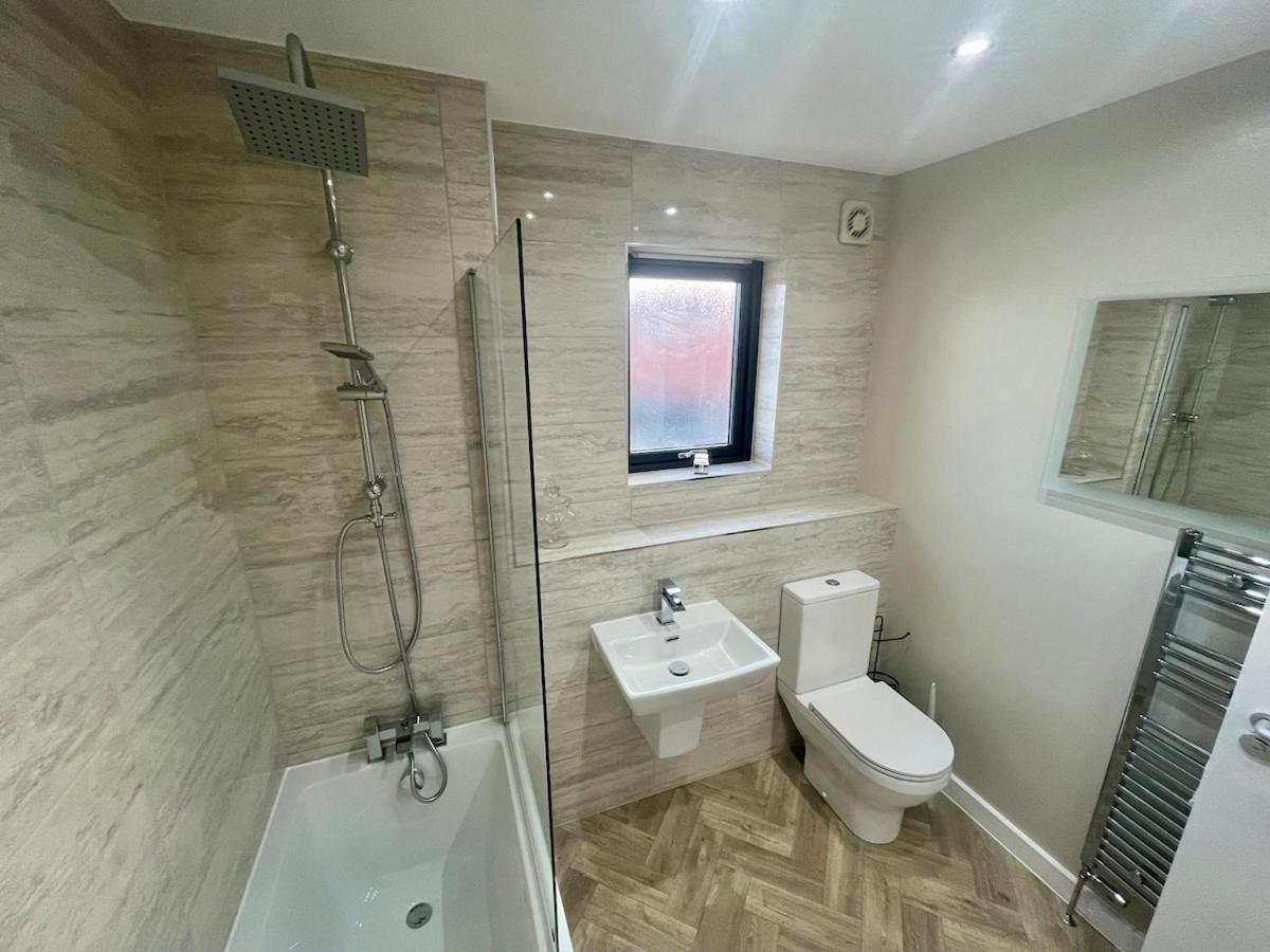 Luxury Spacious 4 Dbl Br House With Free Parking * Edinburgh
