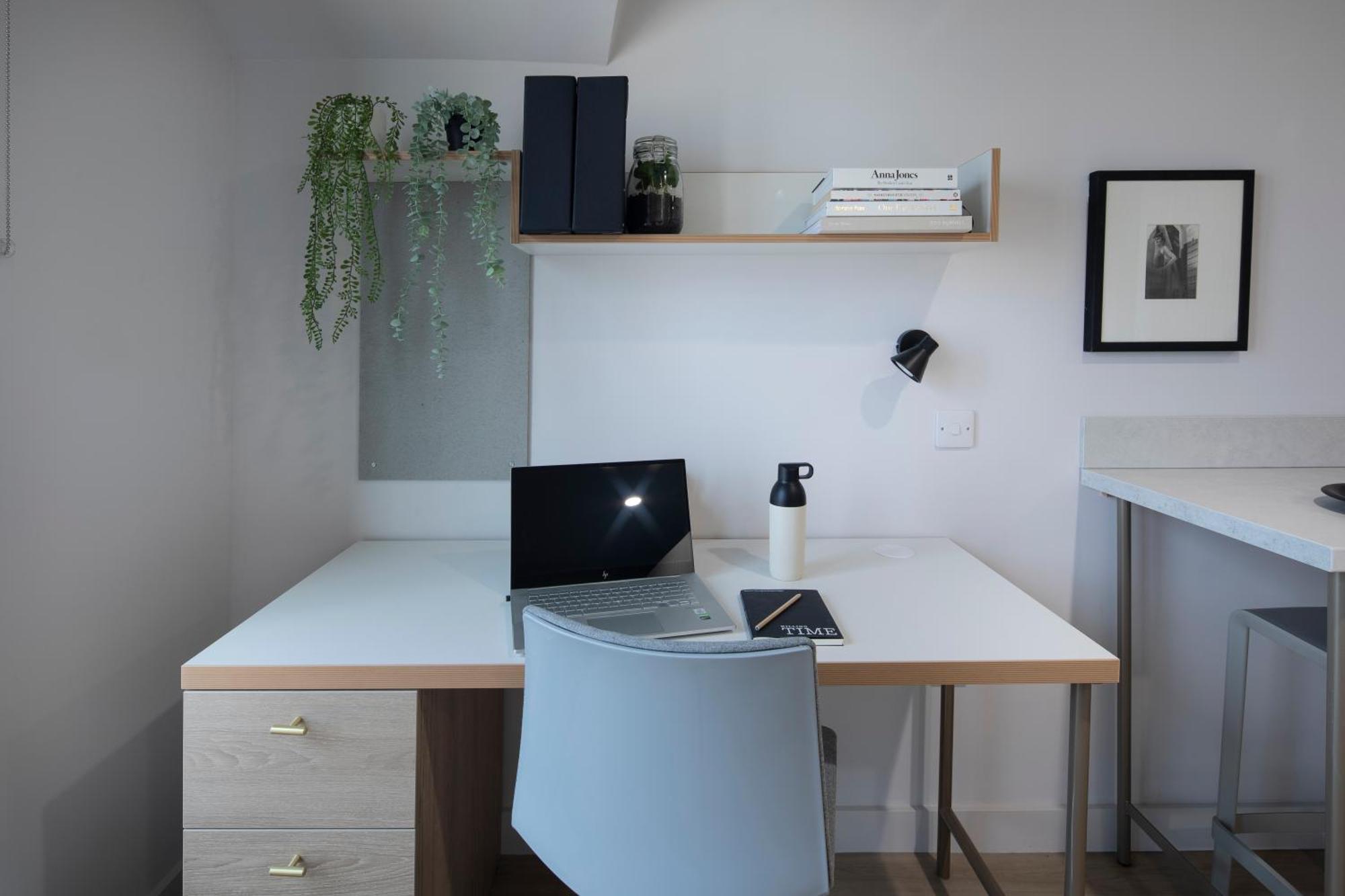 Keel House Modern *