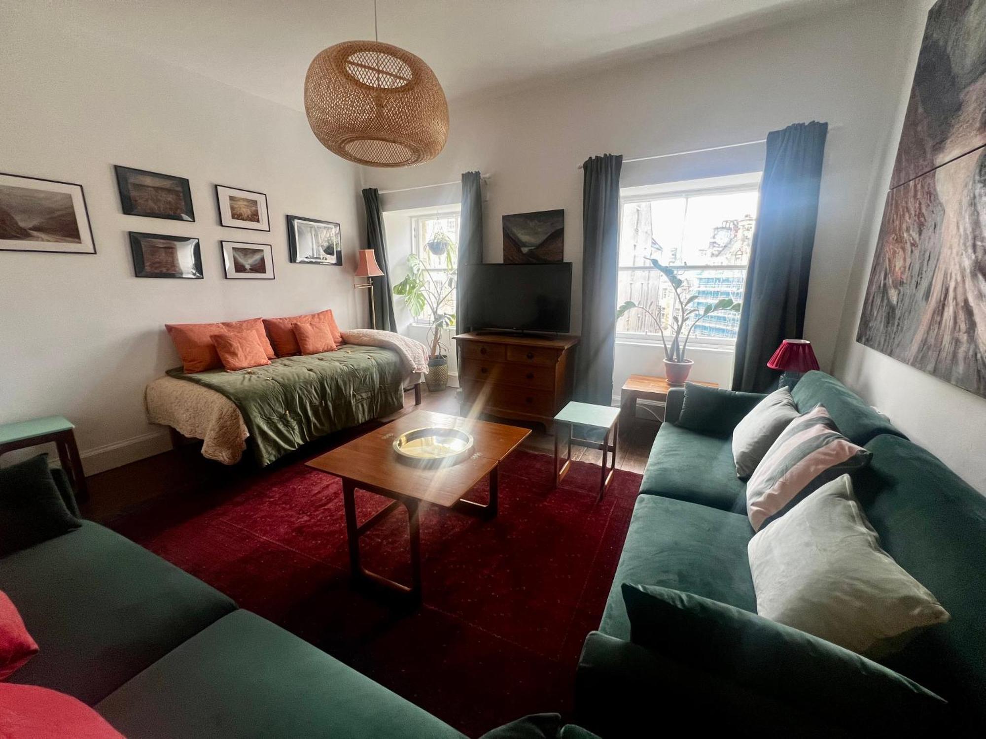 Historic Luxury In Royal Mile, Heart Of The Old Town Apartment