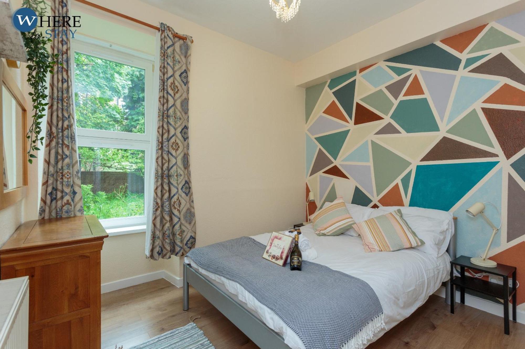 Cosy 1 Bed Flat Near City Centre Apartment *
