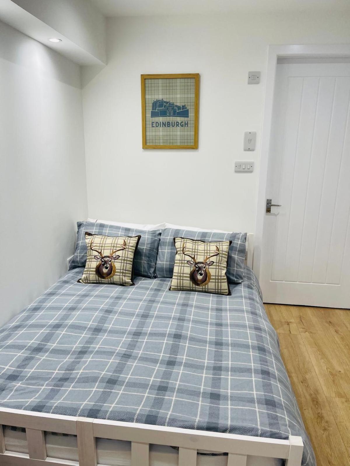 The Tartan Retreat *