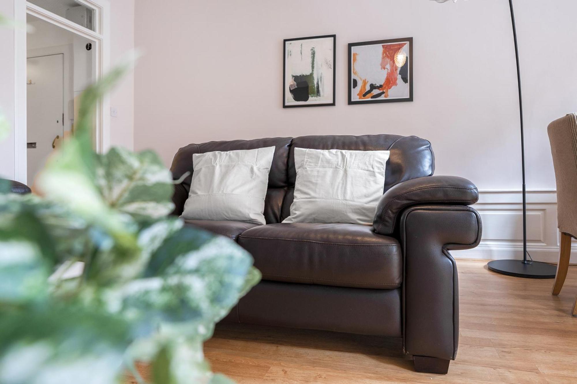 Gorgeous, Cozy 2br Royal Mile-old Town Edinburgh