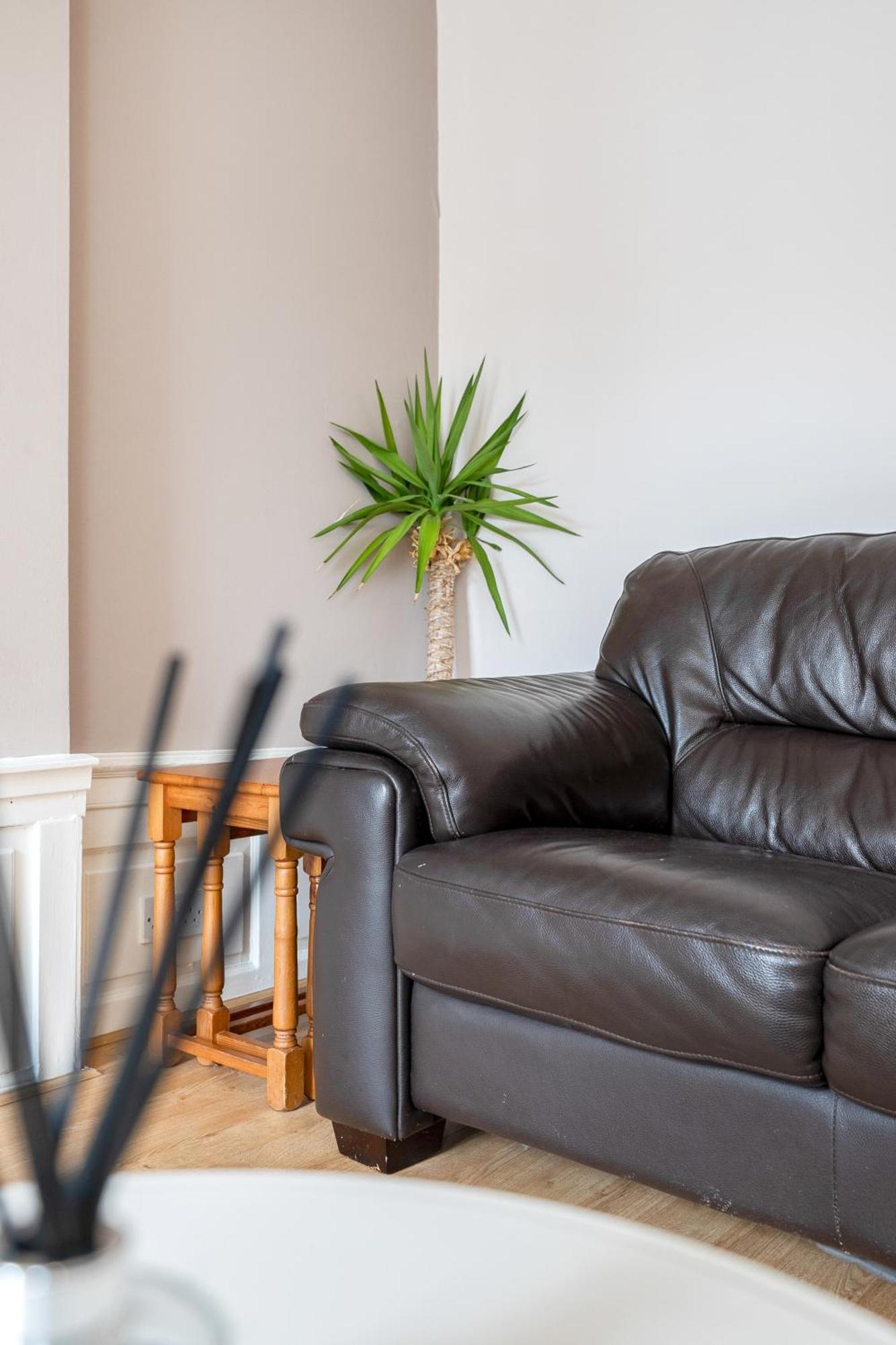 Gorgeous, Cozy 2br Royal Mile-old Town Apartment