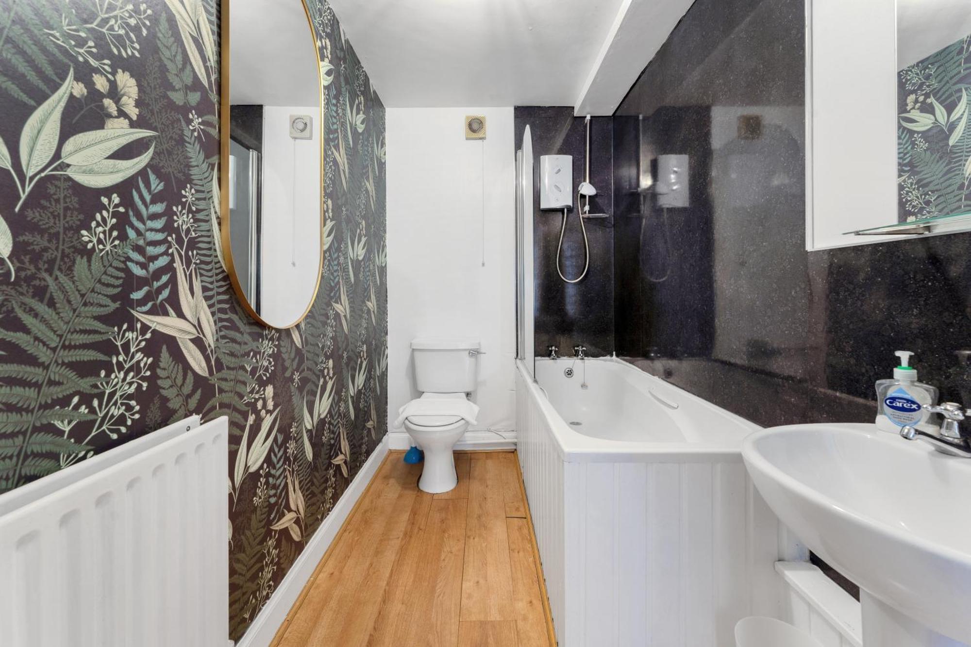 Apartment Gorgeous, Cozy 2br Royal Mile-old Town Edinburgh