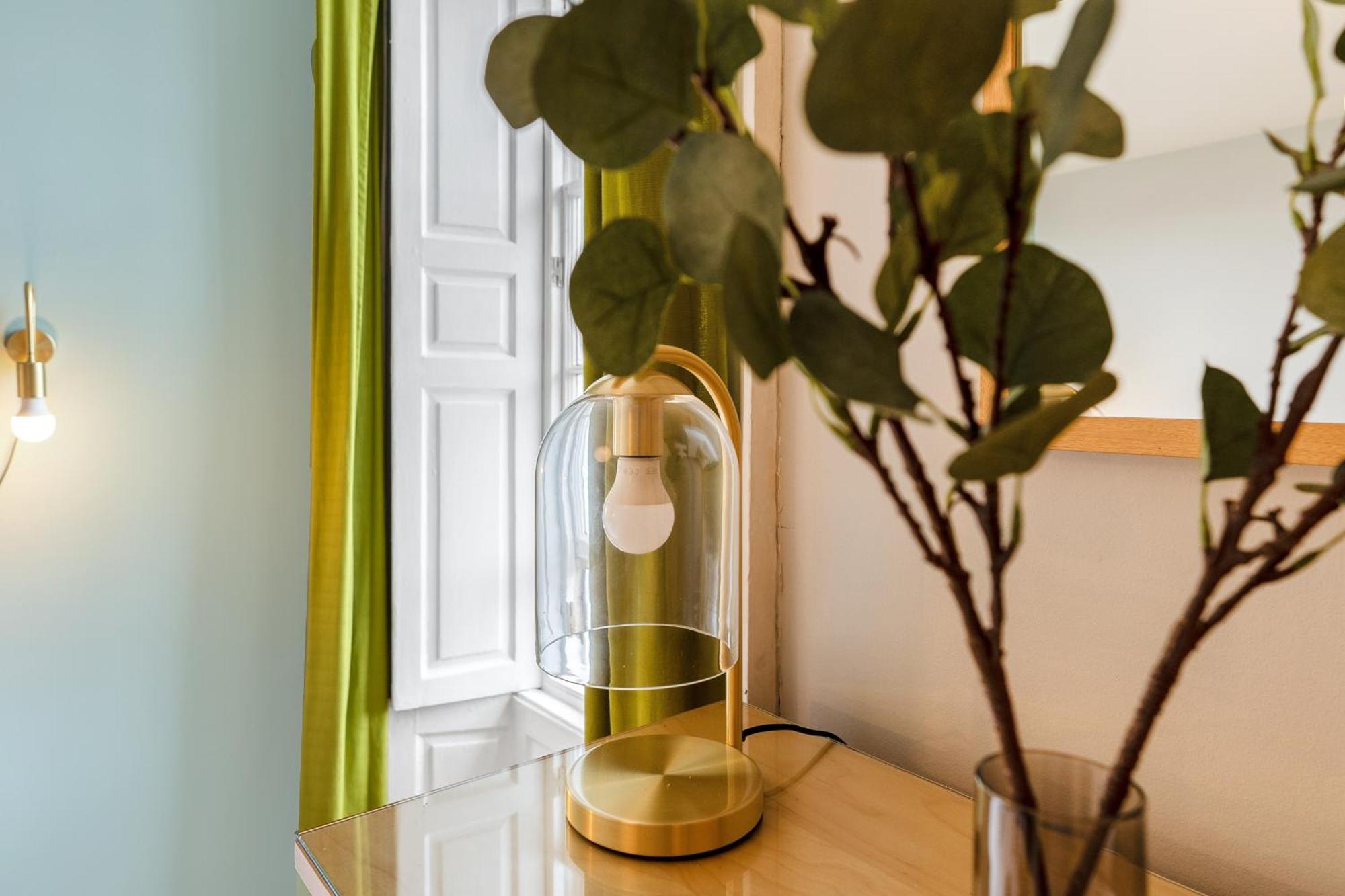 Gorgeous, Cozy 2br Royal Mile-old Town