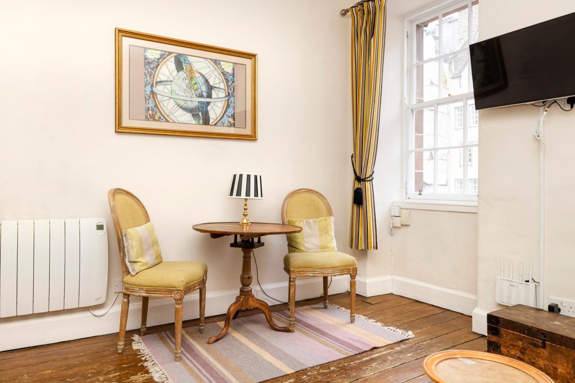 Joivy Classy Near Castle * Edinburgh