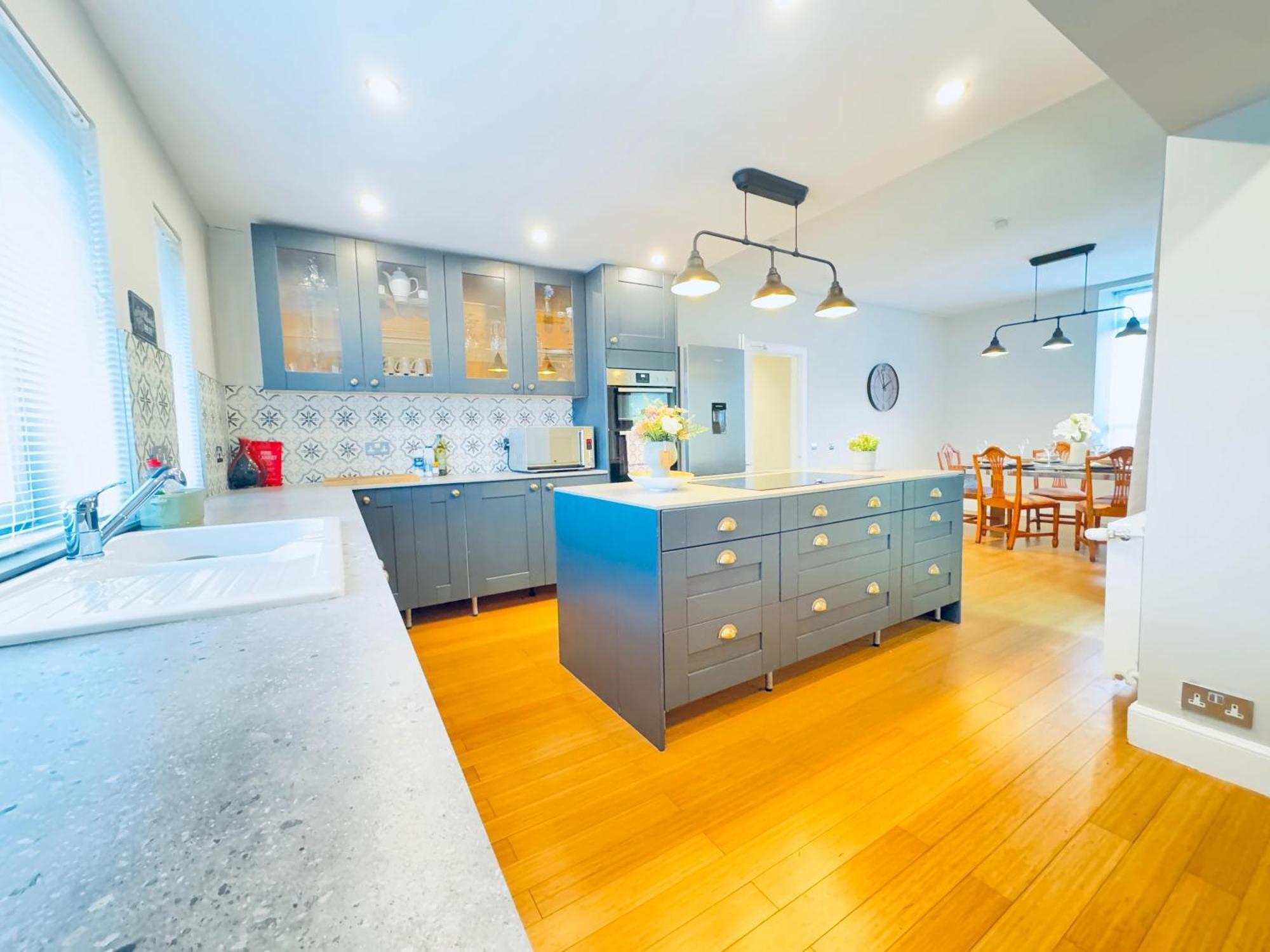 Privatunterkunft Block 2 Flat 16 Westfield Court EDI