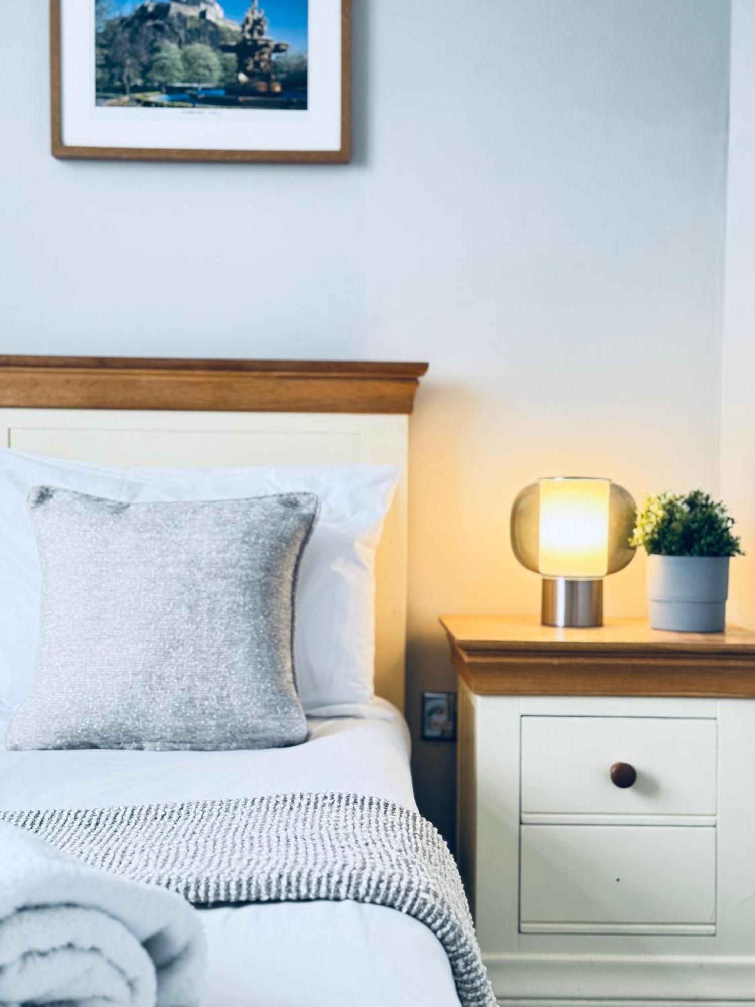 Block 2 Flat 16 Westfield Court EDI