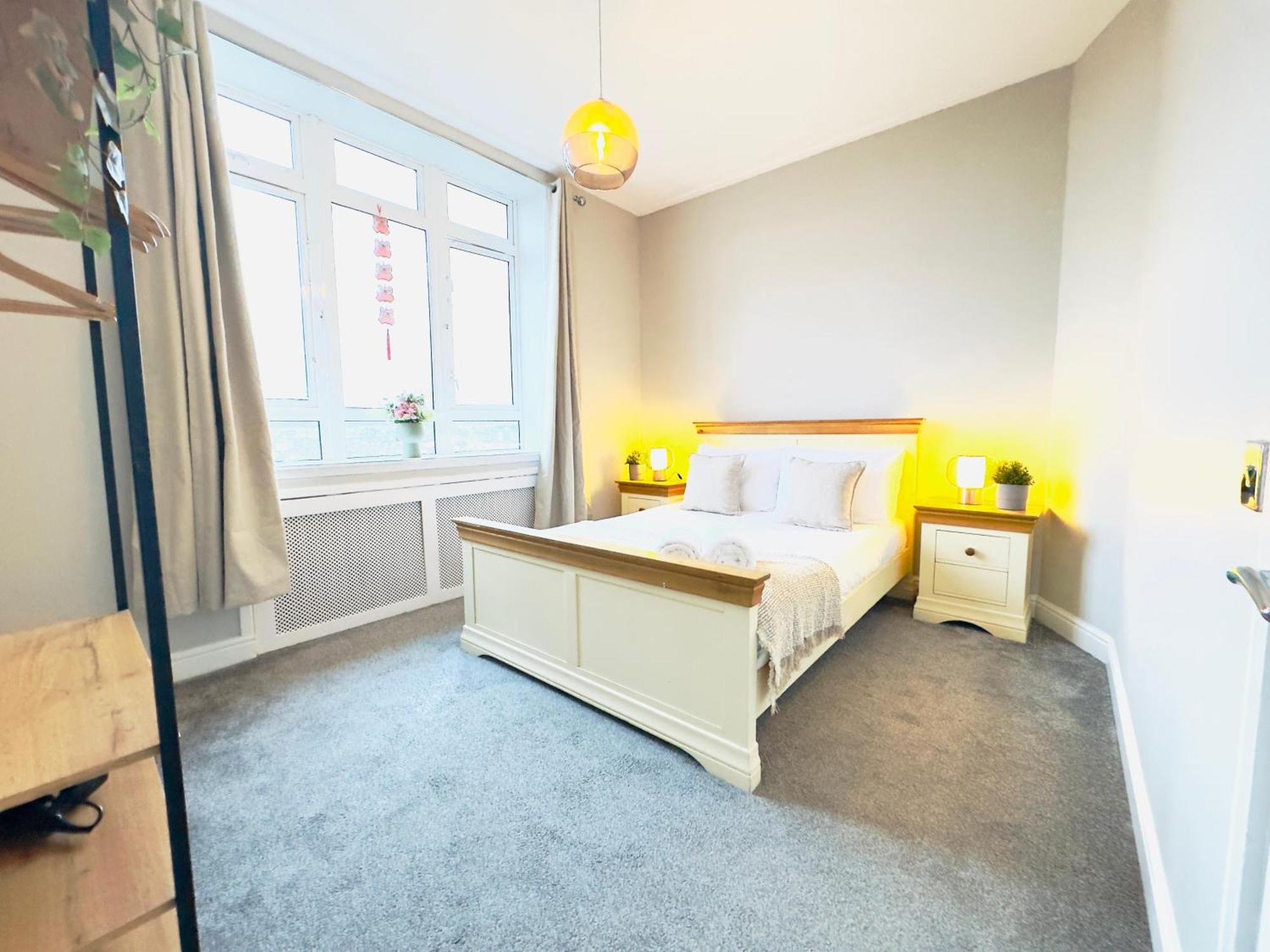 Block 2 Flat 16 Westfield Court * EDI