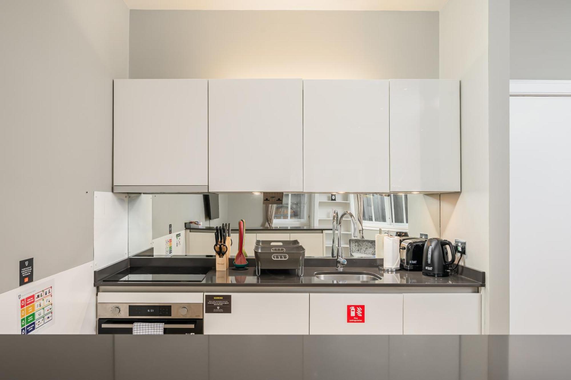 Apartment Destiny Scotland - St Andrew Square *
