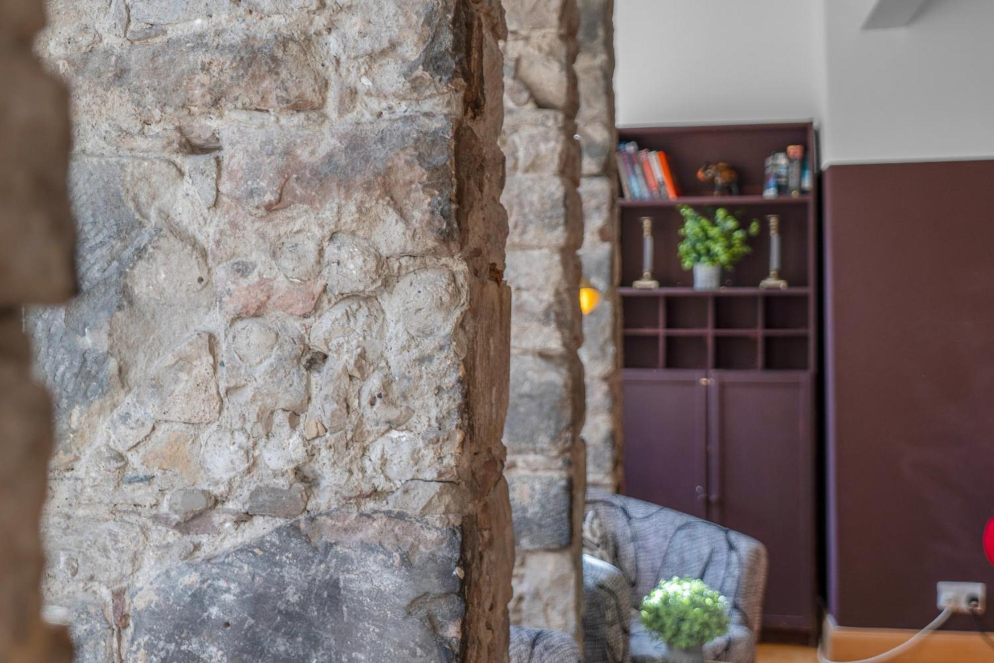 Old Town Romantic Getaway Apartment *