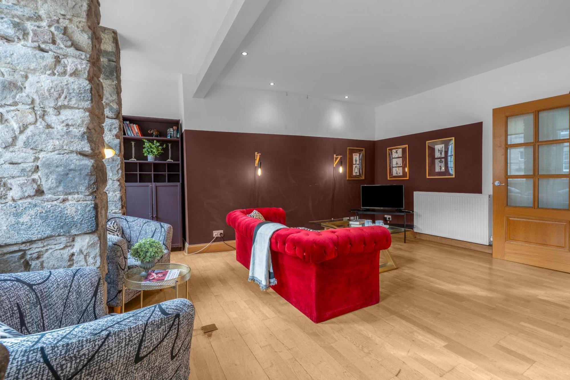 Old Town Romantic Getaway Apartment *