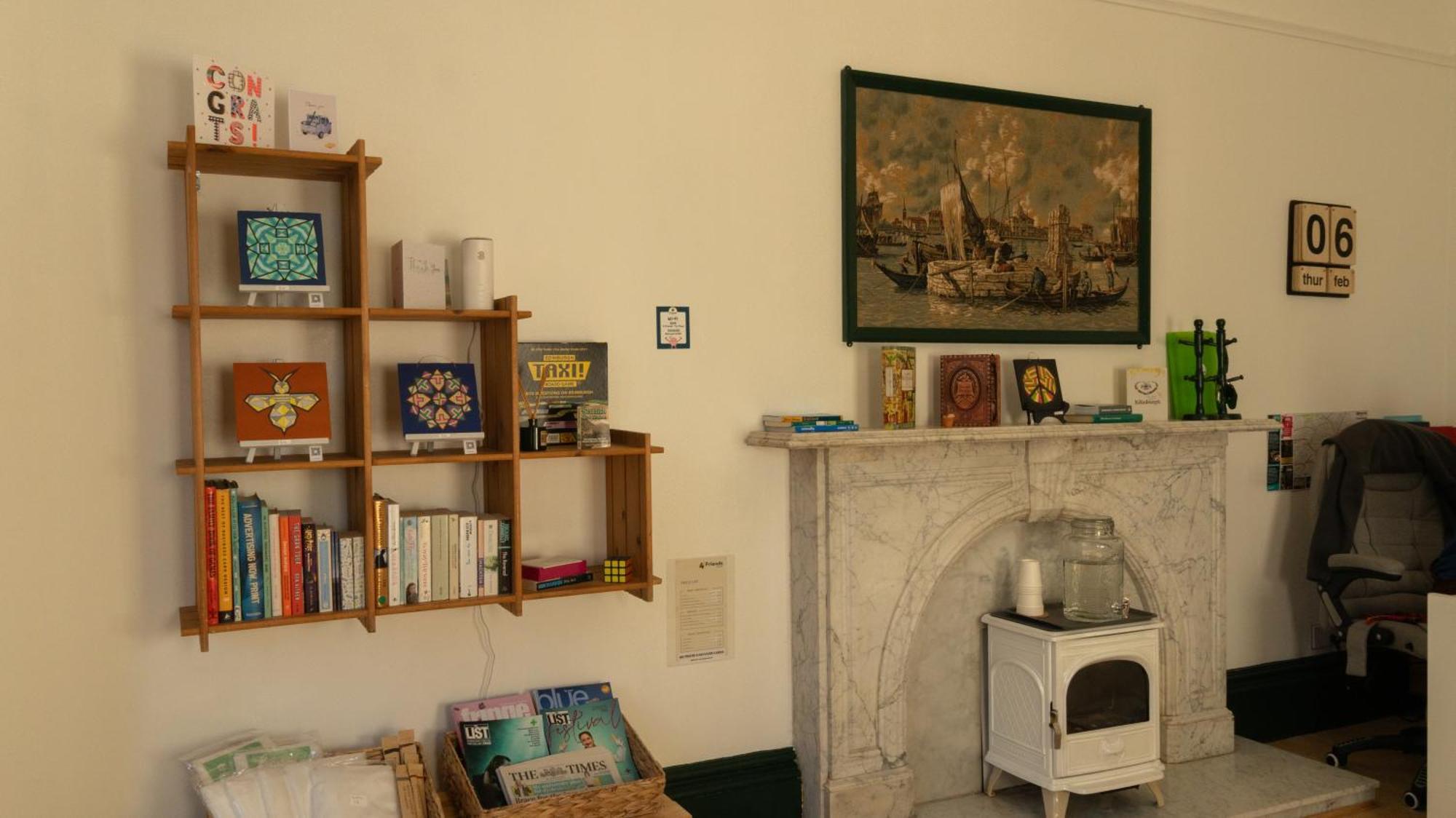 4 Friends House Guest house *