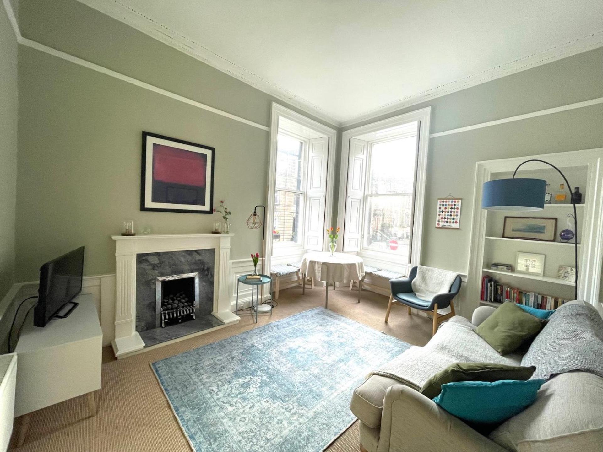 Apartment Charming, & Spacious Georgian 3 Bed *