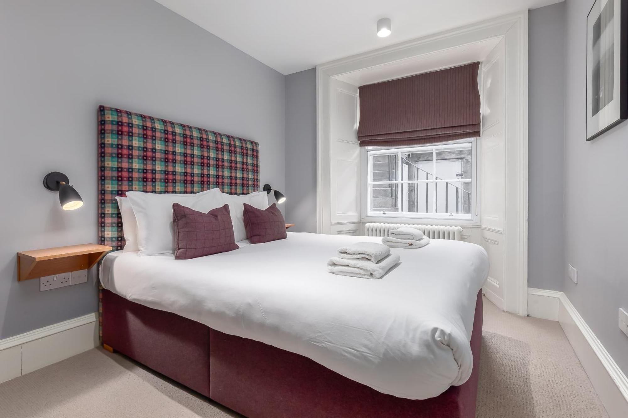 Destiny Scotland - Distillers House Apartment *