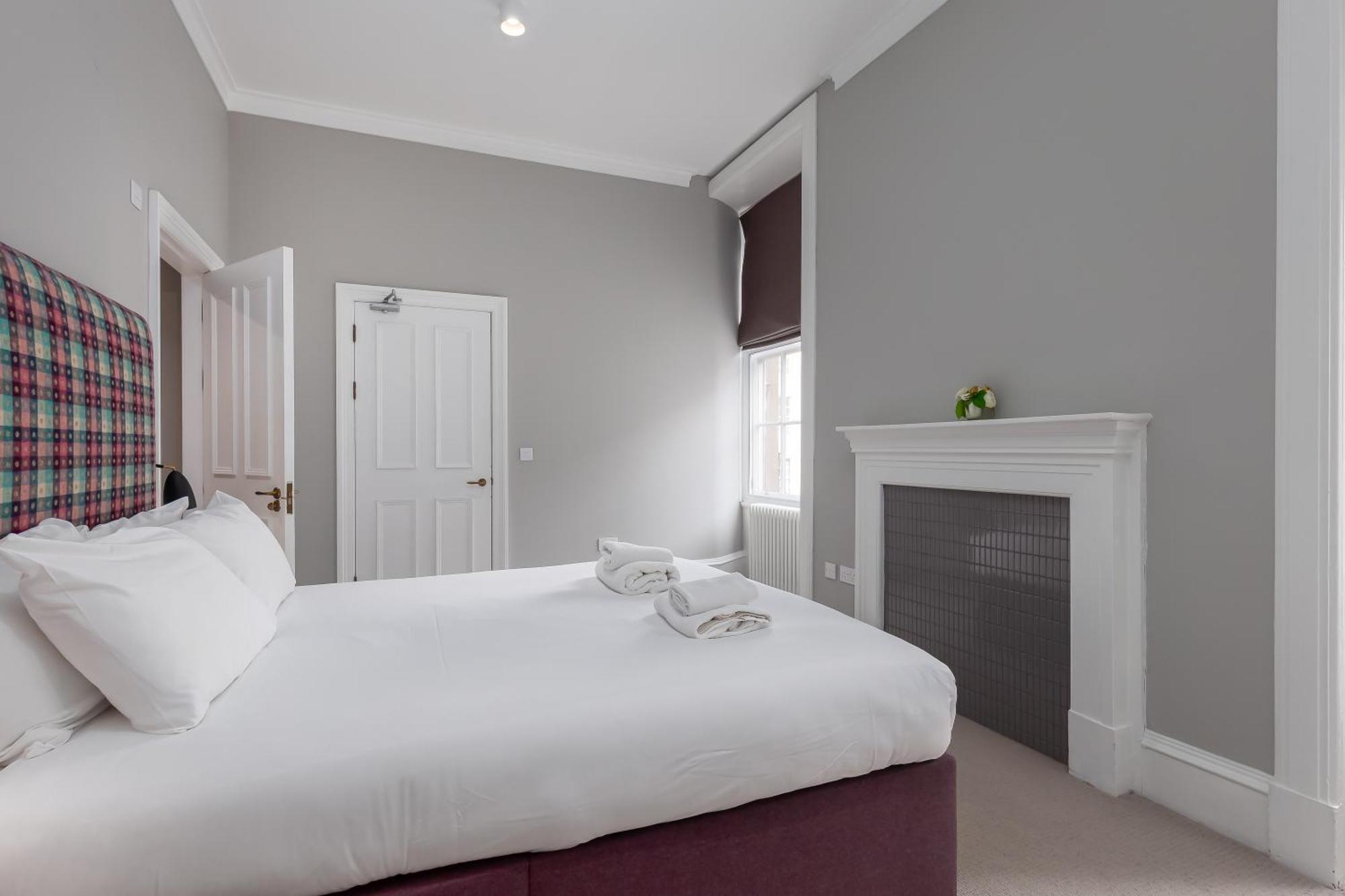 Destiny Scotland - Distillers House Apartment *