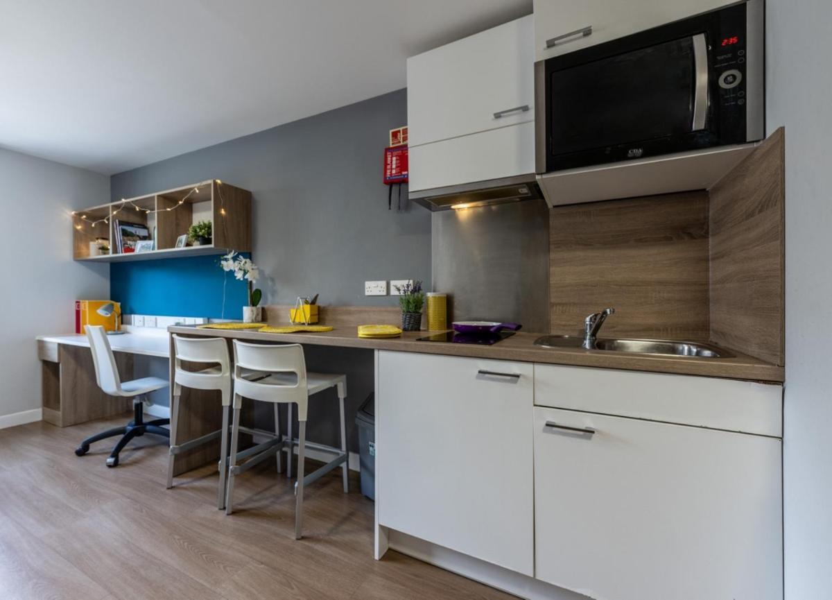 Joivy Affordable - Adults Only Edinburgh
